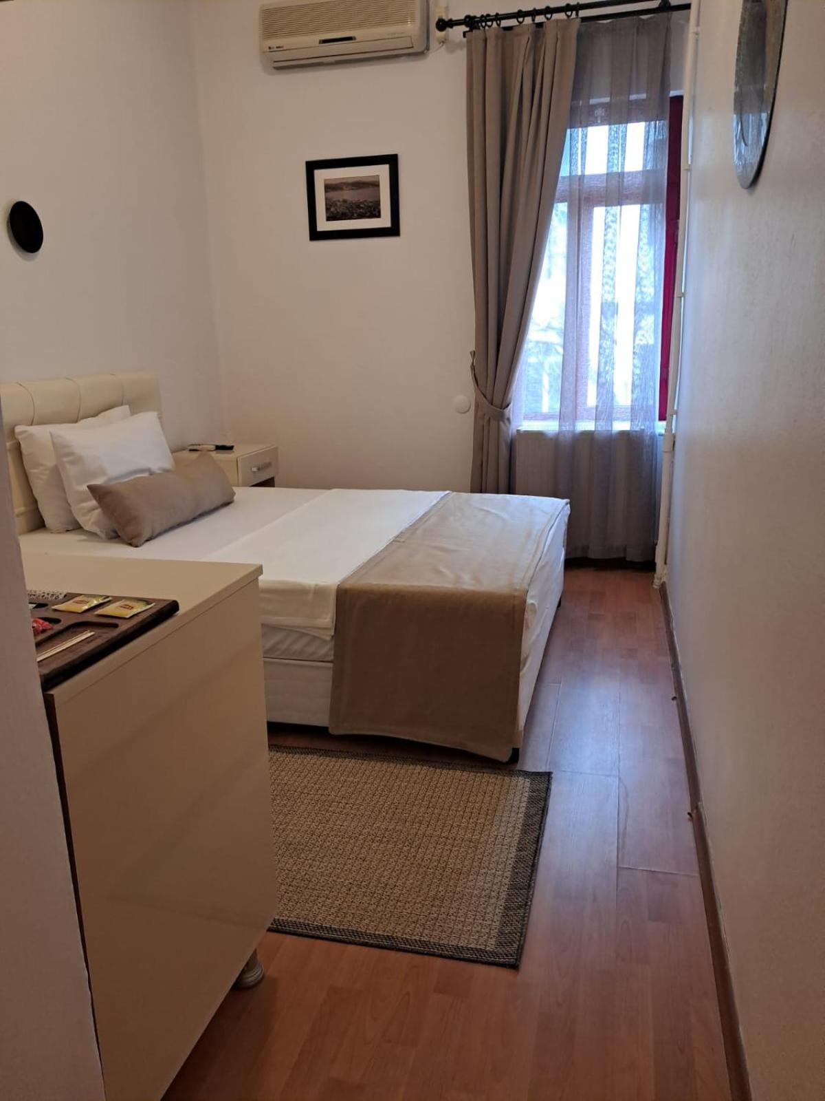Soezer Otel Айвалык Экстерьер фото